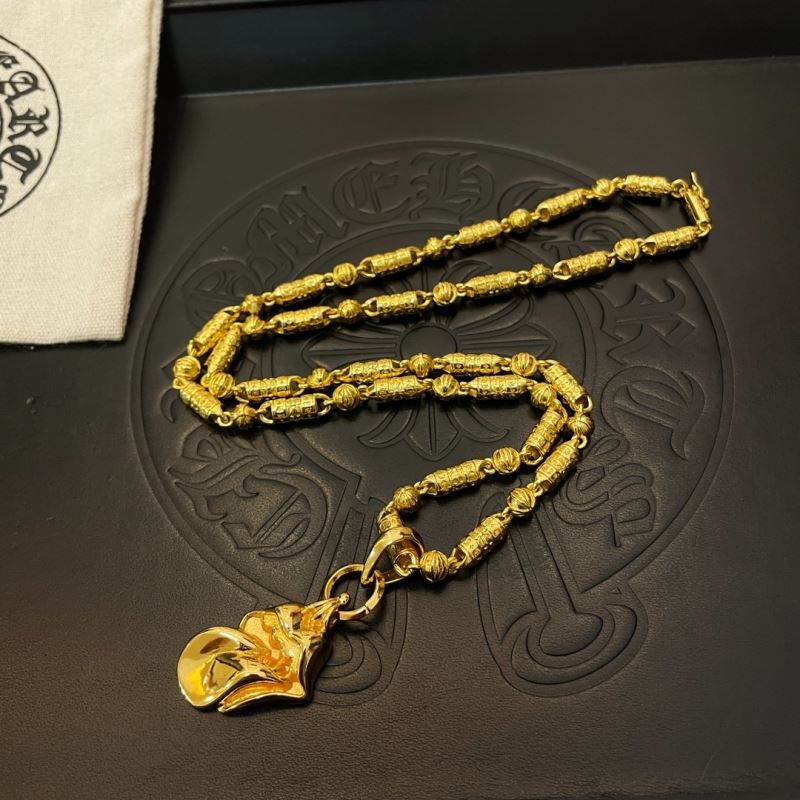 Ch*0me He**ts necklaces